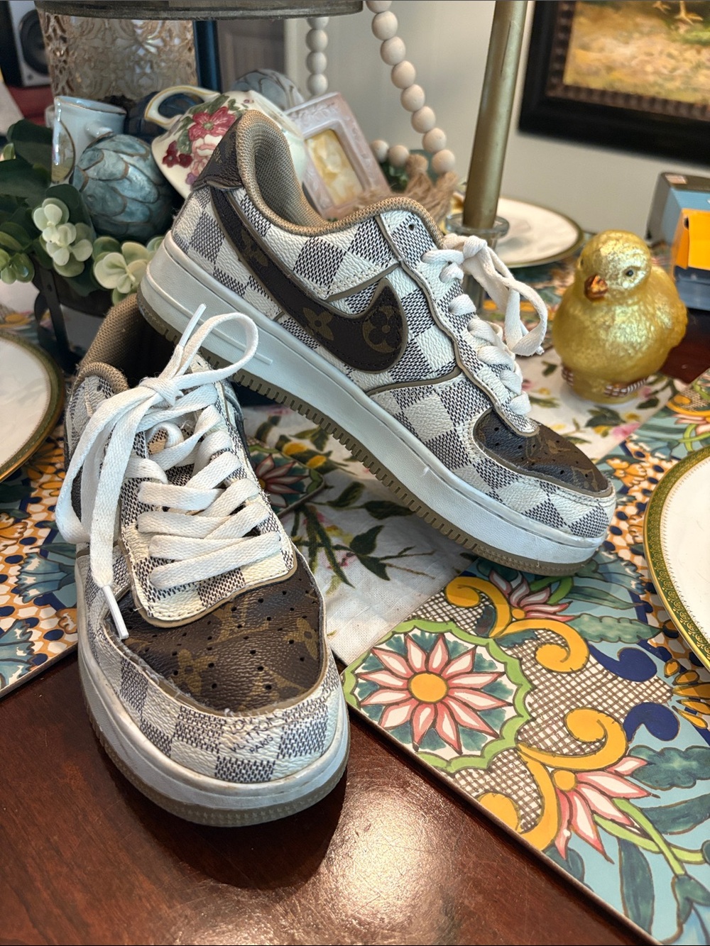 Nike Air Force One x Louis Vuitton Paris Women’s Sneakers Size 5.5